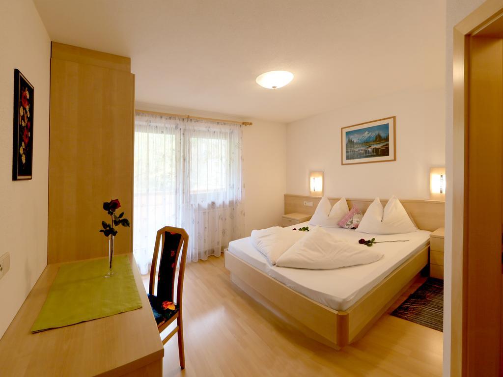 Garni Appartement Alpenresidence Cadipietra Pokój zdjęcie