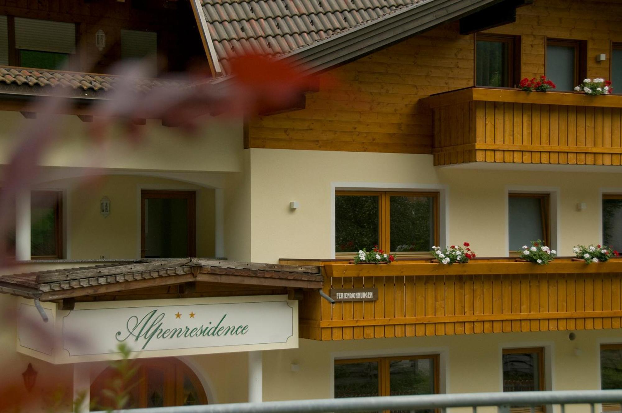 Garni Appartement Alpenresidence Cadipietra Zewnętrze zdjęcie