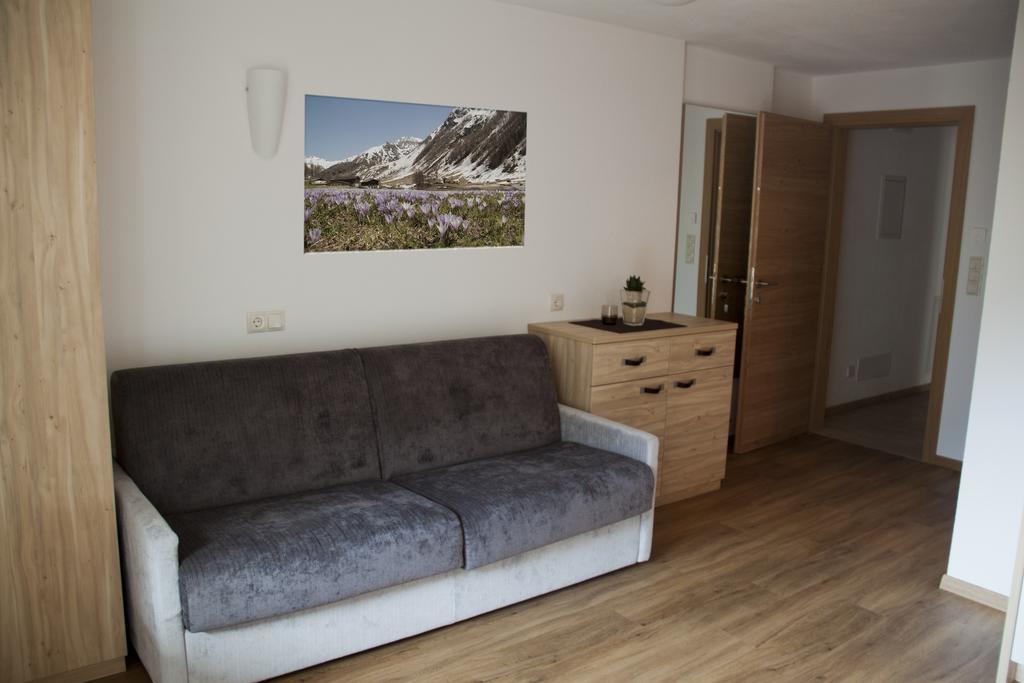 Garni Appartement Alpenresidence Cadipietra Pokój zdjęcie