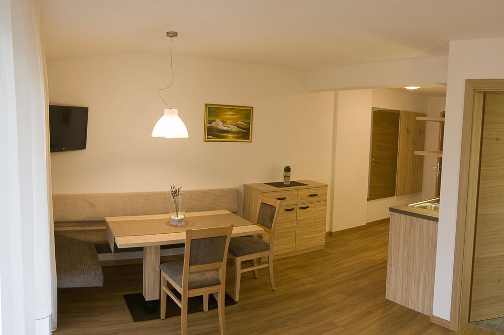 Garni Appartement Alpenresidence Cadipietra Pokój zdjęcie