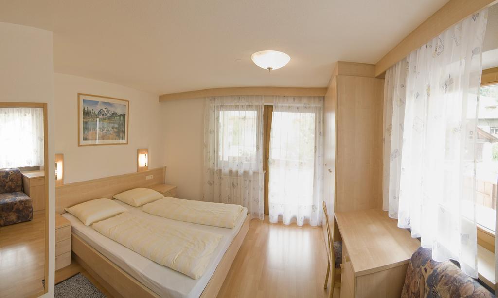 Garni Appartement Alpenresidence Cadipietra Pokój zdjęcie