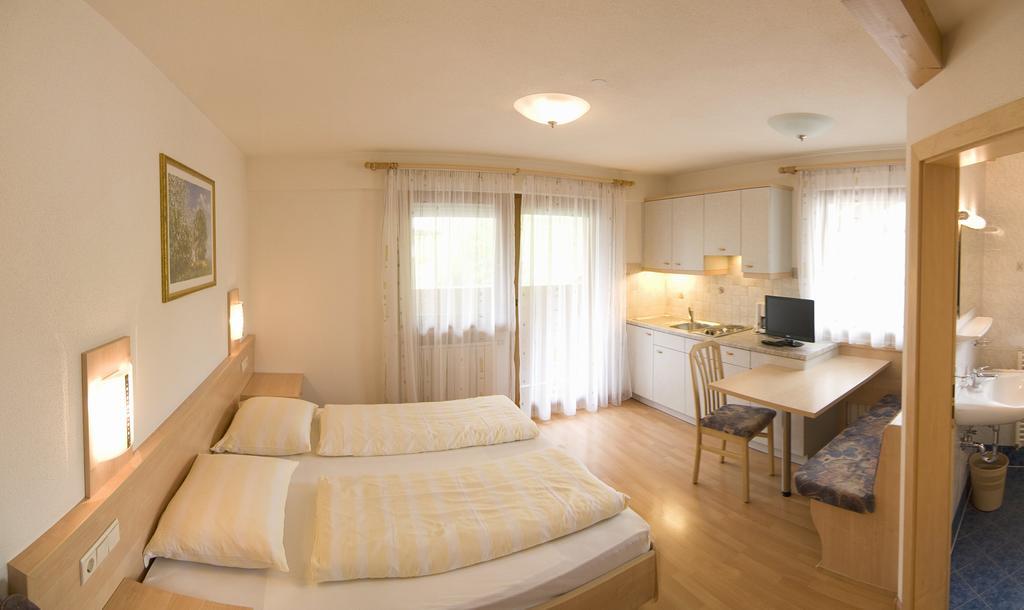 Garni Appartement Alpenresidence Cadipietra Pokój zdjęcie