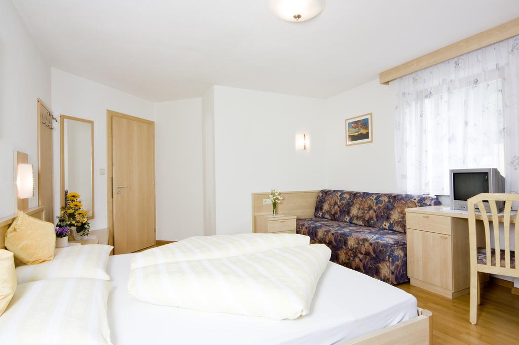 Garni Appartement Alpenresidence Cadipietra Pokój zdjęcie