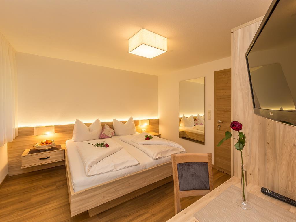 Garni Appartement Alpenresidence Cadipietra Zewnętrze zdjęcie